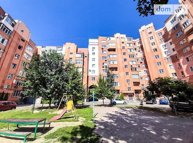 двухкомнатная квартира в Полтаве, район Центр, на ул. Уютная в аренду на короткий срок посуточно фото 1 двухкомнатная квартира в Полтаве, район Центр, на ул. Уютная в аренду на короткий срок посуточно фото 1