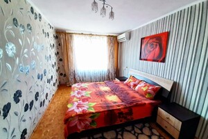 двокімнатна квартира в Полтаві, район Центр, на вул. Європейська в оренду на короткий термін подобово фото 2