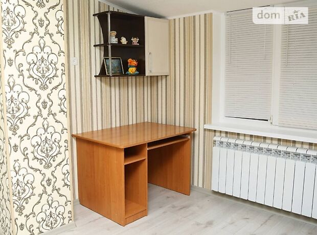 однокомнатная квартира в Путивле, район Путивль, на Путивльского Ионна в аренду на короткий срок посуточно фото 1 однокомнатная квартира в Путивле, район Путивль, на Путивльского Ионна в аренду на короткий срок посуточно фото 1