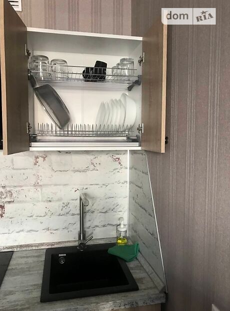 однокомнатная квартира в Ровно, район 12-школа, на ул. Видинская в аренду на короткий срок посуточно фото 1 однокомнатная квартира в Ровно, район 12-школа, на ул. Видинская в аренду на короткий срок посуточно фото 1