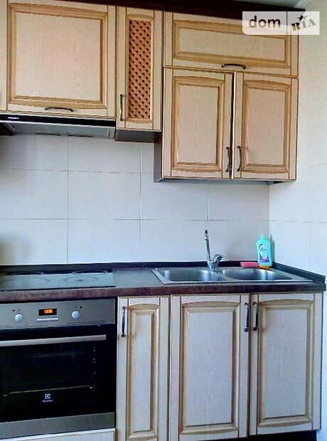 двухкомнатная квартира в Ровно, район Автовокзал, на ул. Киевская 42 в аренду на короткий срок посуточно фото 1 двухкомнатная квартира в Ровно, район Автовокзал, на ул. Киевская 42 в аренду на короткий срок посуточно фото 1