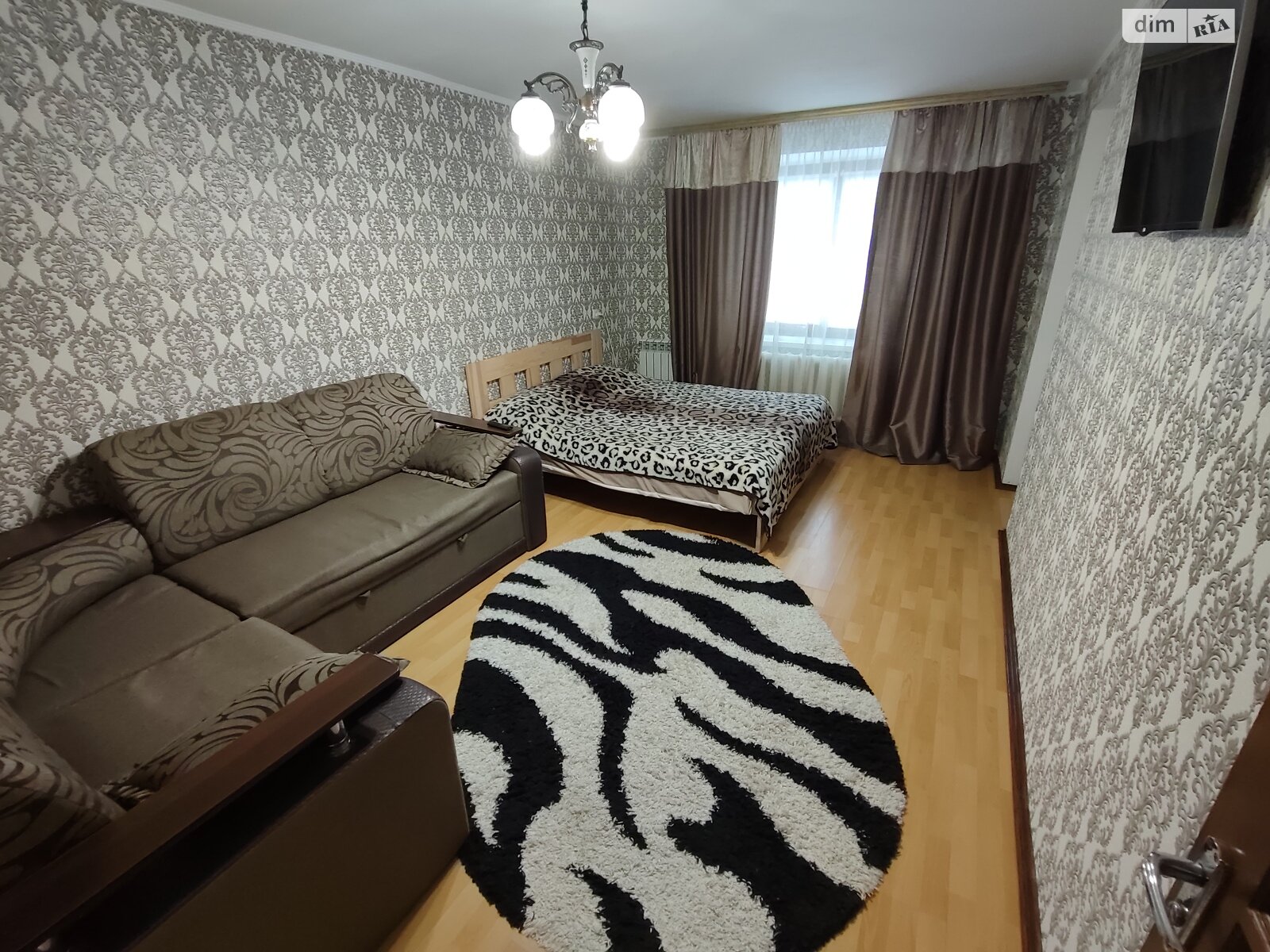 однокомнатная квартира в Ровно, район Автовокзал, на ул. Киевская 77 в аренду на короткий срок посуточно фото 1 однокомнатная квартира в Ровно, район Автовокзал, на ул. Киевская 77 в аренду на короткий срок посуточно фото 1