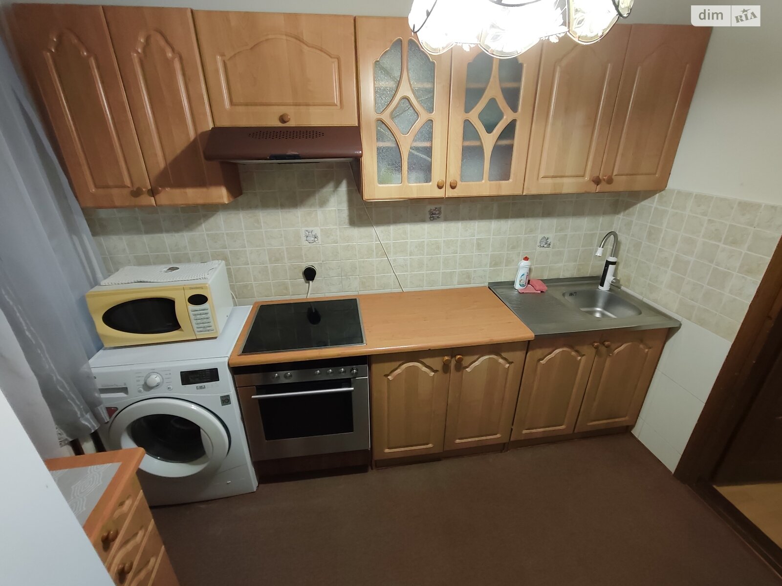 однокомнатная квартира в Ровно, район Автовокзал, на ул. Киевская 77 в аренду на короткий срок посуточно фото 1 однокомнатная квартира в Ровно, район Автовокзал, на ул. Киевская 77 в аренду на короткий срок посуточно фото 1