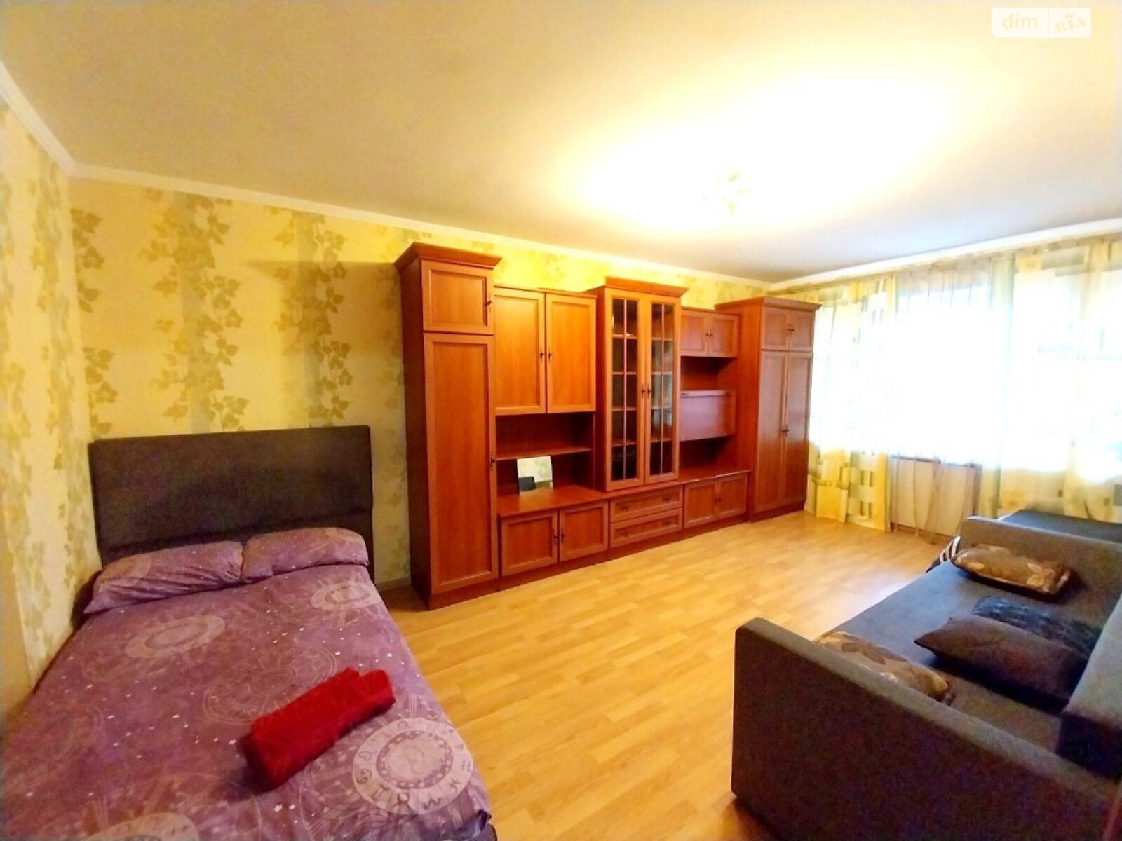 двухкомнатная квартира в Ровно, район Истамбул, на ул. Княгини Ольги 8 в аренду на короткий срок посуточно фото 1