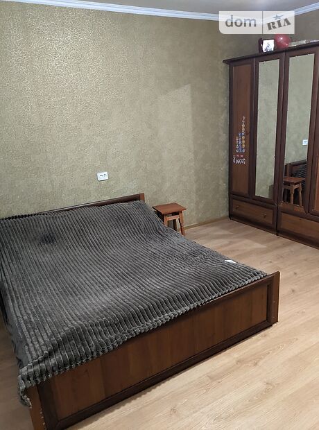 однокомнатная квартира в Ровно, район Мир, на ул. Мицкевича 40 в аренду на короткий срок посуточно фото 1 однокомнатная квартира в Ровно, район Мир, на ул. Мицкевича 40 в аренду на короткий срок посуточно фото 1