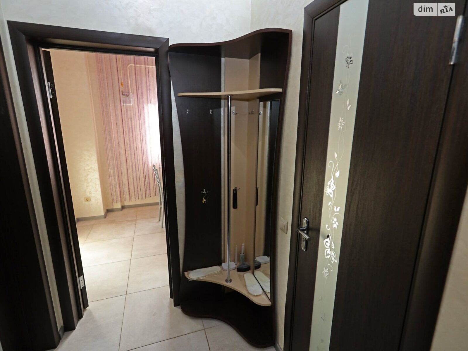 однокімнатна квартира в Рівному, на вул. Соборна 348А в оренду на короткий термін подобово фото 1 однокімнатна квартира в Рівному, на вул. Соборна 348А в оренду на короткий термін подобово фото 1