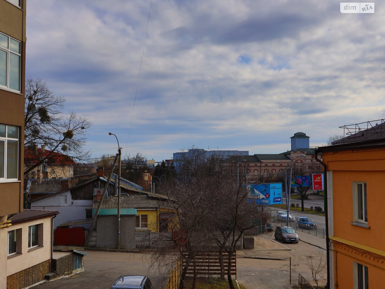 однокімнатна квартира в Рівному, на вул. Соборна 348А в оренду на короткий термін подобово фото 1 однокімнатна квартира в Рівному, на вул. Соборна 348А в оренду на короткий термін подобово фото 1