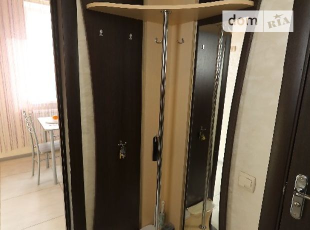 однокомнатная квартира в Ровно, район Пивзавод, на vyl. Soborna 348 в аренду на короткий срок посуточно фото 1 однокомнатная квартира в Ровно, район Пивзавод, на vyl. Soborna 348 в аренду на короткий срок посуточно фото 1