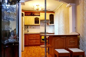 двухкомнатная квартира в Ровно, район Рум, на ул. Соборная 233 в аренду на короткий срок посуточно фото 2