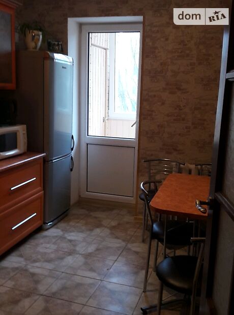 двухкомнатная квартира в Ровно, район Северный, на Коновальця Є в аренду на короткий срок посуточно фото 1 двухкомнатная квартира в Ровно, район Северный, на Коновальця Є в аренду на короткий срок посуточно фото 1