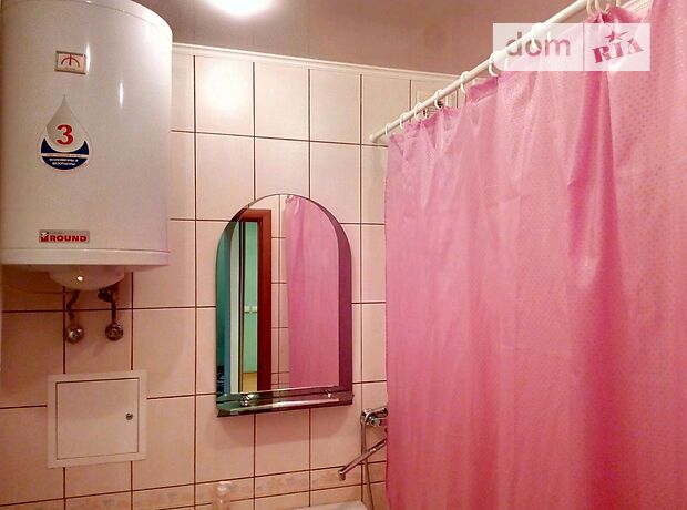 однокомнатная квартира в Ровно, район Центр, на Лєрмонтова 9 в аренду на короткий срок посуточно фото 1 однокомнатная квартира в Ровно, район Центр, на Лєрмонтова 9 в аренду на короткий срок посуточно фото 1