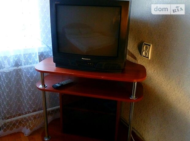 двухкомнатная квартира в Ровно, район Центр, на просп. Мира 8 в аренду на короткий срок посуточно фото 1 двухкомнатная квартира в Ровно, район Центр, на просп. Мира 8 в аренду на короткий срок посуточно фото 1