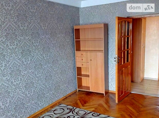 двухкомнатная квартира в Ровно, район Центр, на просп. Мира 8 в аренду на короткий срок посуточно фото 1 двухкомнатная квартира в Ровно, район Центр, на просп. Мира 8 в аренду на короткий срок посуточно фото 1