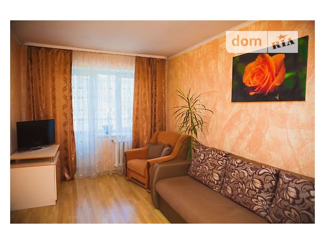 Аренда посуточная квартиры, 1 ком., Ровно, ул. Степана Бандеры, 35 Аренда посуточная квартиры, 1 ком., Ровно, ул. Степана Бандеры, 35