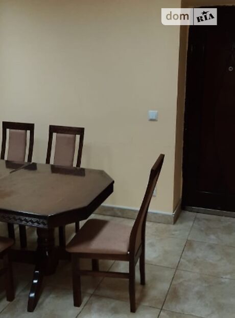 двухкомнатная квартира в Ровно, район Видинская, на ул. Видинская 39б в аренду на короткий срок посуточно фото 1 двухкомнатная квартира в Ровно, район Видинская, на ул. Видинская 39б в аренду на короткий срок посуточно фото 1
