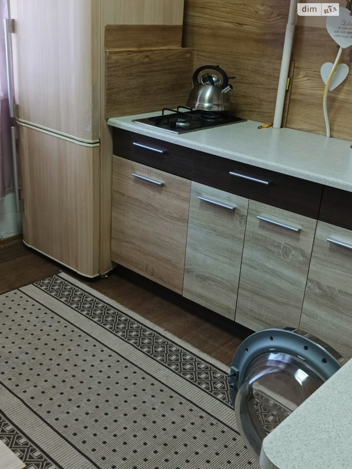 двокімнатна квартира в Слов’янську, район Центр, на вул. Університетська 38 в оренду на короткий термін подобово фото 1 двокімнатна квартира в Слов’янську, район Центр, на вул. Університетська 38 в оренду на короткий термін подобово фото 1