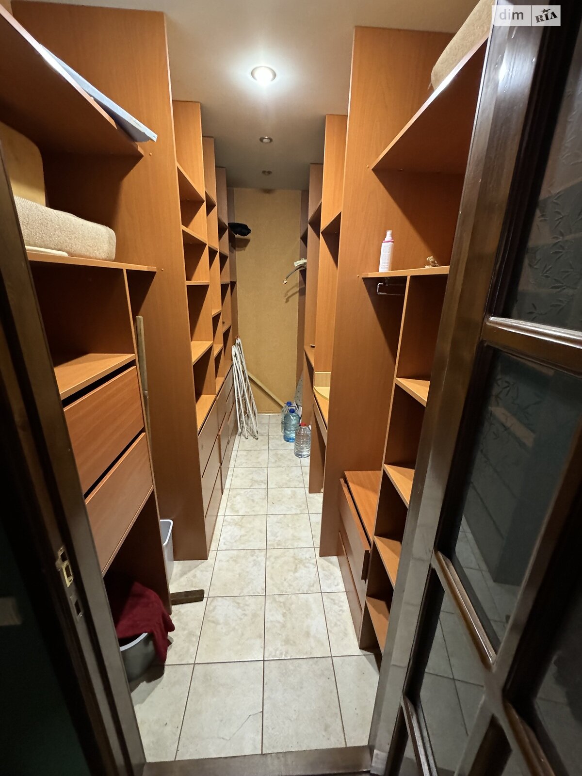 трикімнатна квартира в Слов’янську, район Центр, на вул. Центральна 22 в оренду на короткий термін подобово фото 1 трикімнатна квартира в Слов’янську, район Центр, на вул. Центральна 22 в оренду на короткий термін подобово фото 1