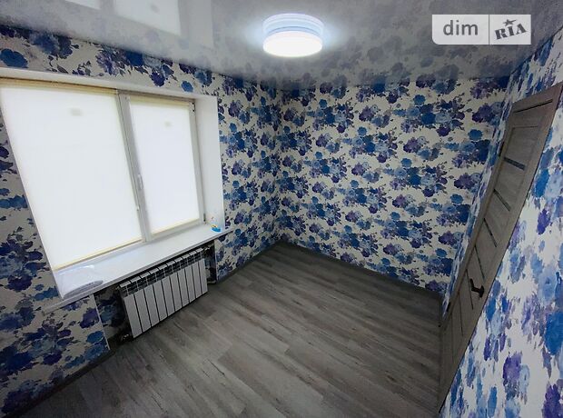 трехкомнатная квартира в Славянске, район Центральный рынок, на ул. Дарвина в аренду на короткий срок посуточно фото 1 трехкомнатная квартира в Славянске, район Центральный рынок, на ул. Дарвина в аренду на короткий срок посуточно фото 1