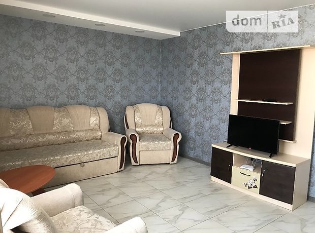 двухкомнатная квартира в Сумах, район 10-й микрорайон, на просп. Михаила Лушпы 29/1, в аренду на короткий срок посуточно фото 1 двухкомнатная квартира в Сумах, район 10-й микрорайон, на просп. Михаила Лушпы 29/1, в аренду на короткий срок посуточно фото 1