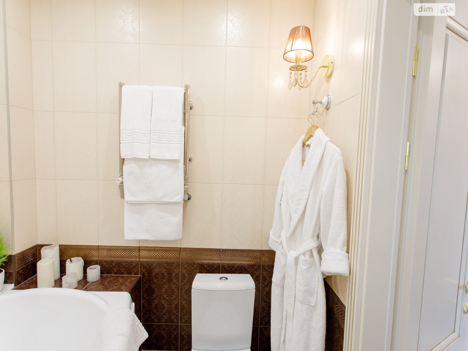 однокомнатная квартира в Сумах, район Эспланада, на просп. Михаила Лушпы в аренду на короткий срок посуточно фото 1