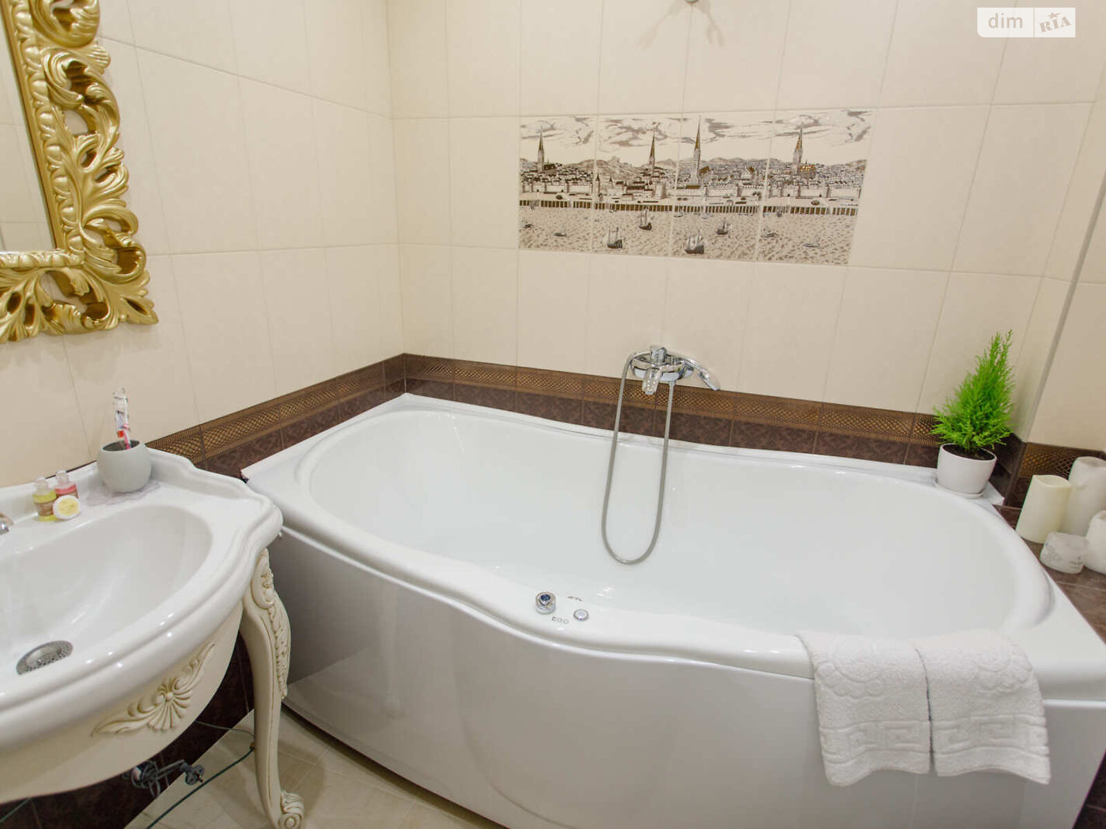 однокомнатная квартира в Сумах, район Эспланада, на просп. Михаила Лушпы в аренду на короткий срок посуточно фото 1