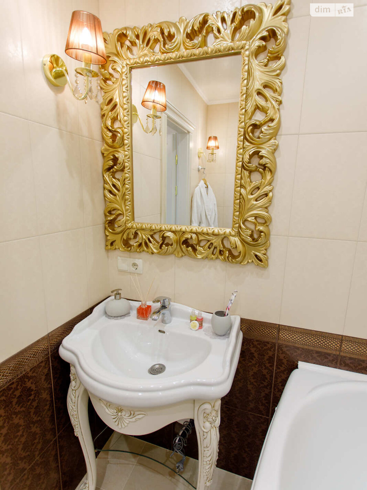 однокомнатная квартира в Сумах, район Эспланада, на просп. Михаила Лушпы в аренду на короткий срок посуточно фото 1