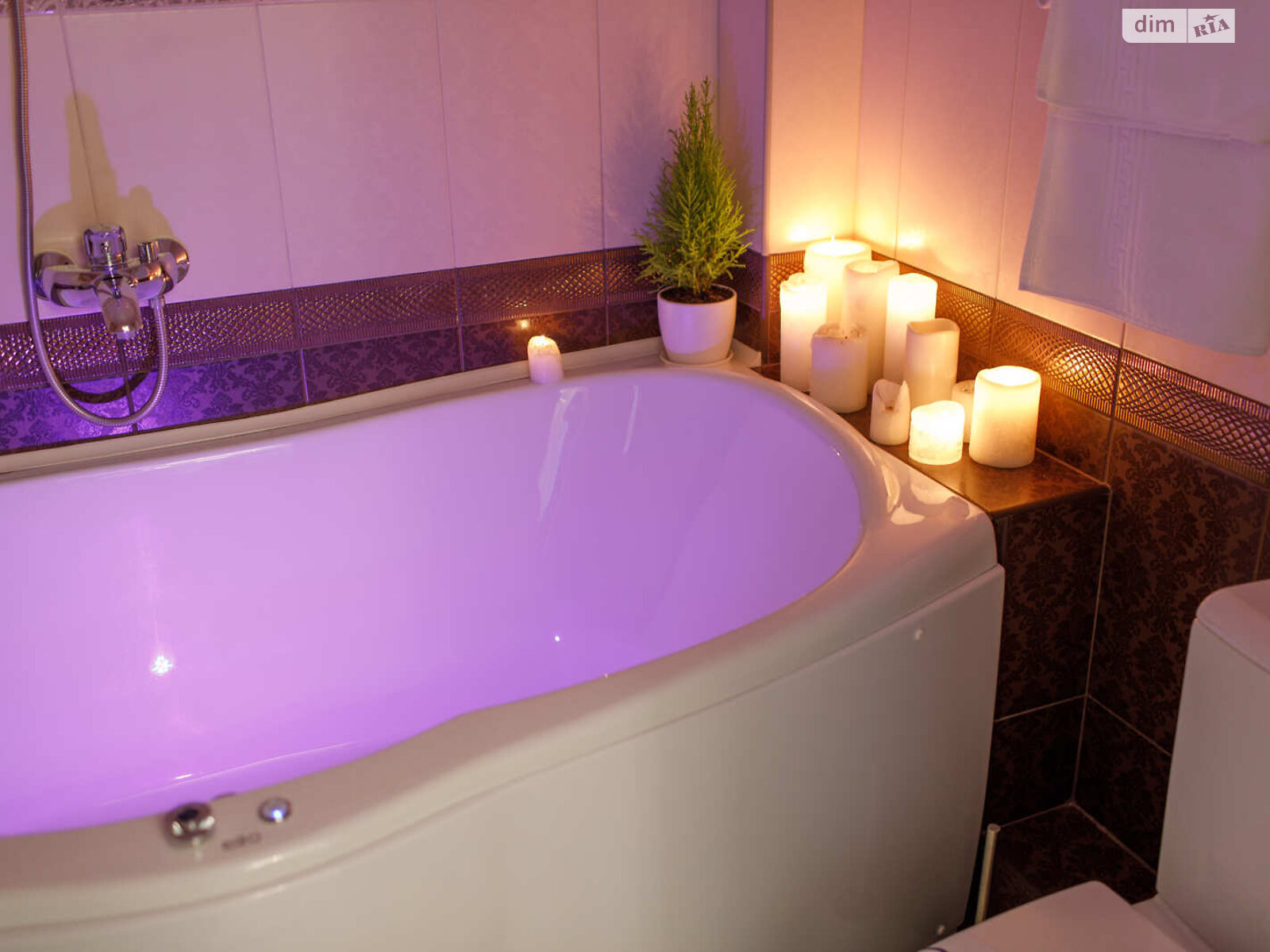 однокомнатная квартира в Сумах, район Эспланада, на просп. Михаила Лушпы в аренду на короткий срок посуточно фото 1