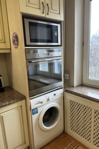 трикімнатна квартира в Сумах, район Ковпаковський, на вул. Ковпака 53 в оренду на короткий термін подобово фото 2