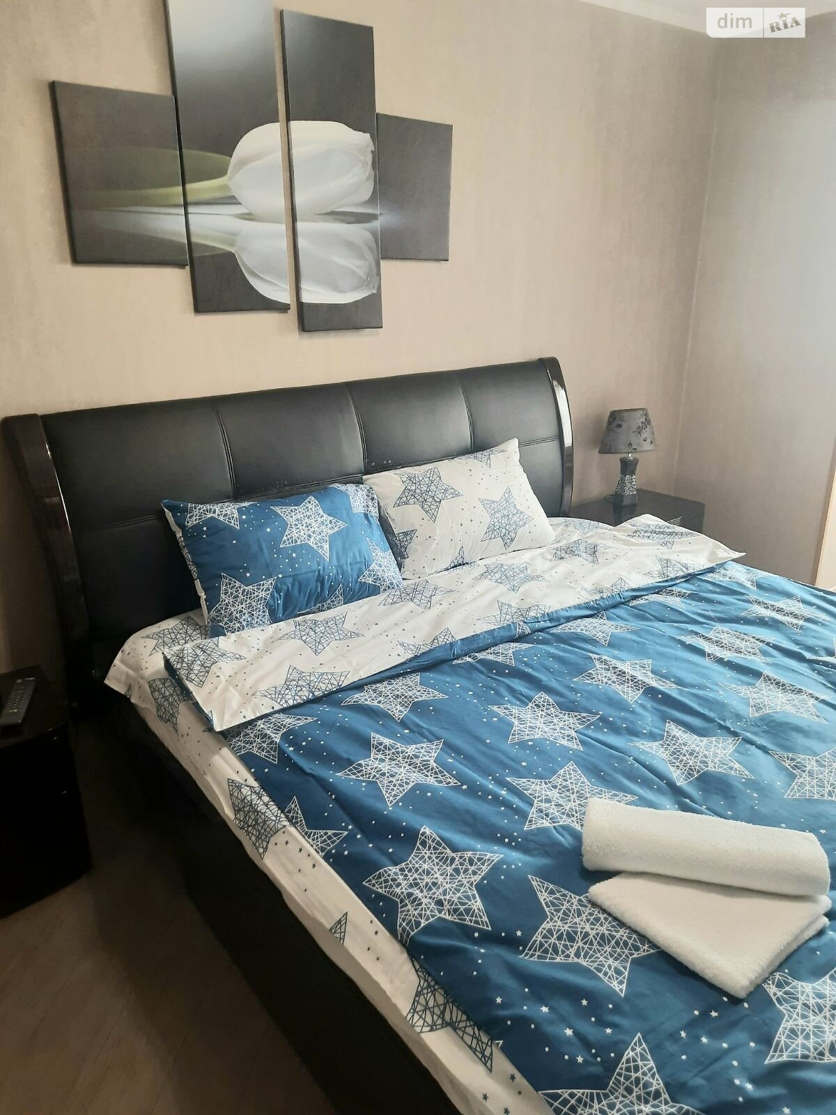 двухкомнатная квартира в Сумах, район Липки, на ул. Шишкаровская 2 в аренду на короткий срок посуточно фото 1