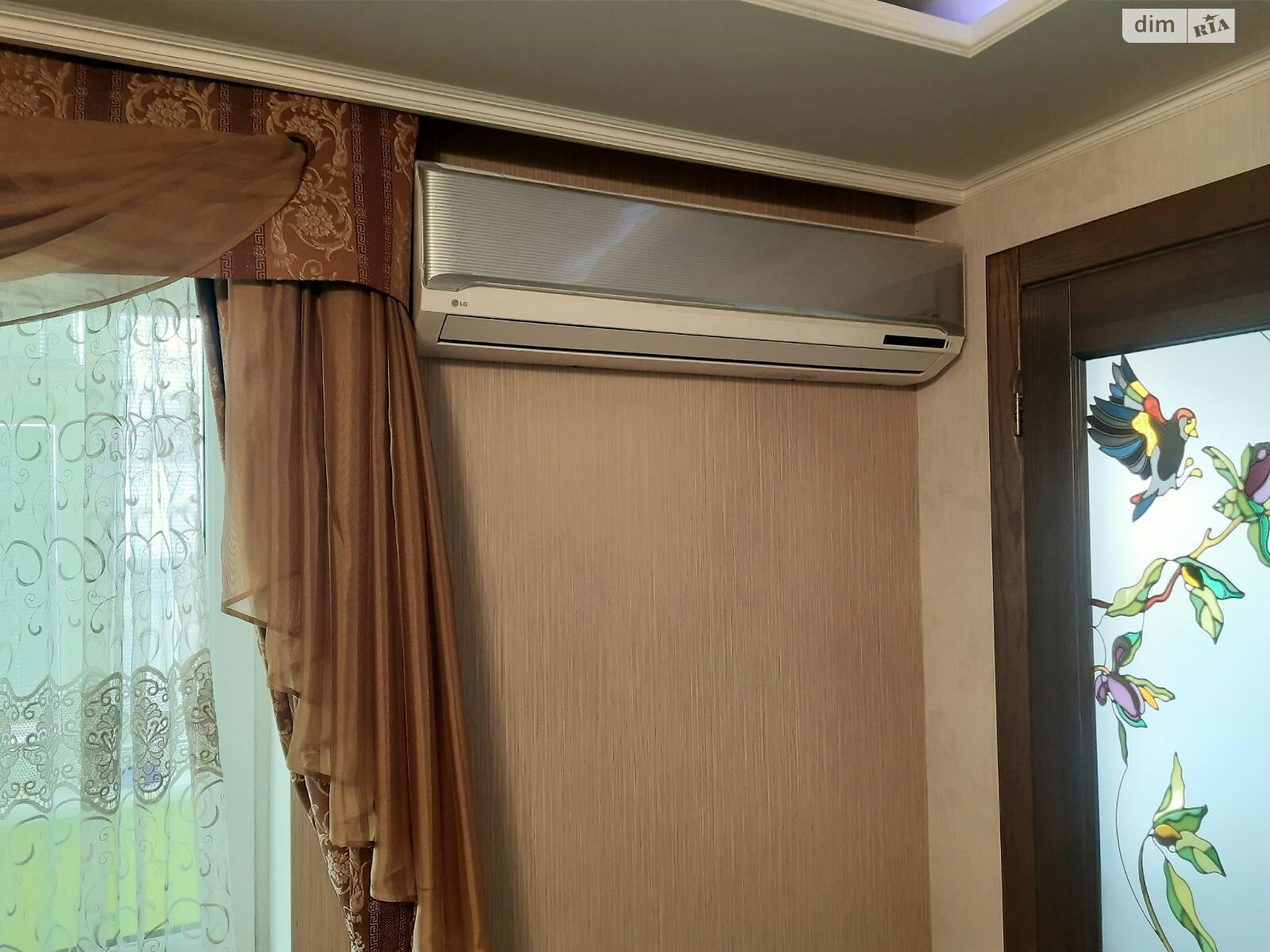 двухкомнатная квартира в Сумах, район Липки, на ул. Шишкаровская 2 в аренду на короткий срок посуточно фото 1