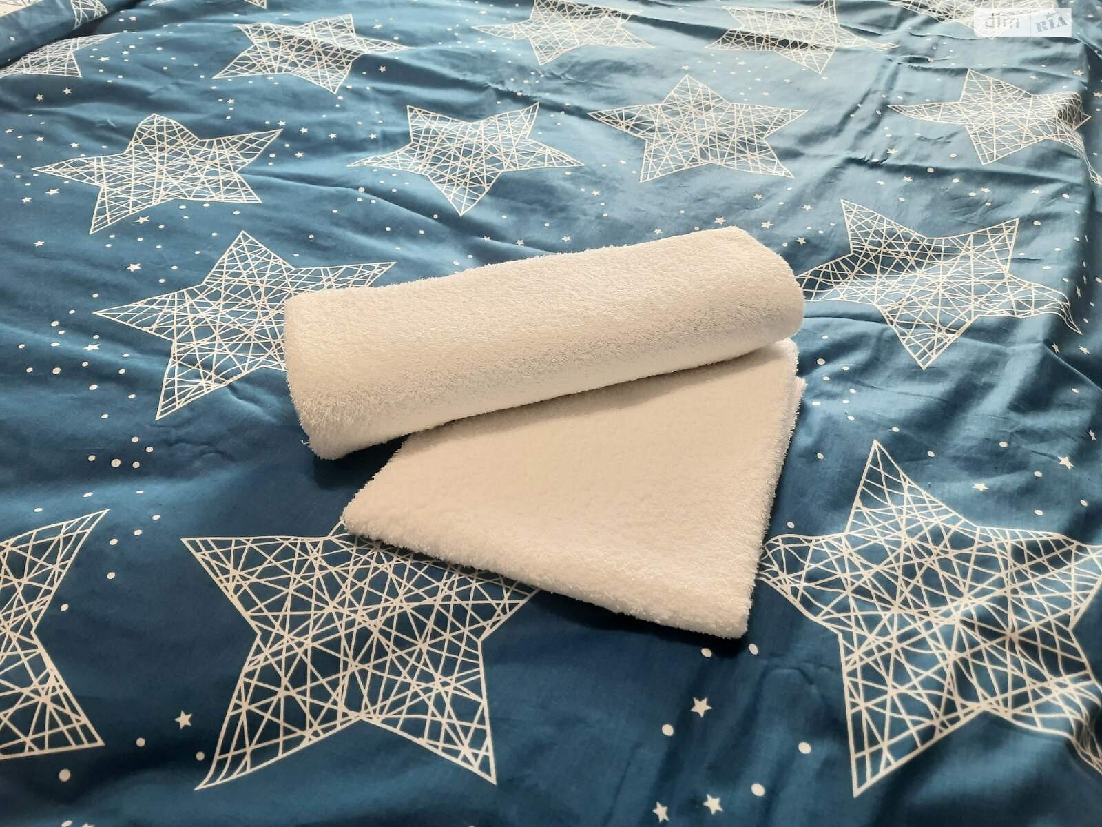 двухкомнатная квартира в Сумах, район Липки, на ул. Шишкаровская 2 в аренду на короткий срок посуточно фото 1