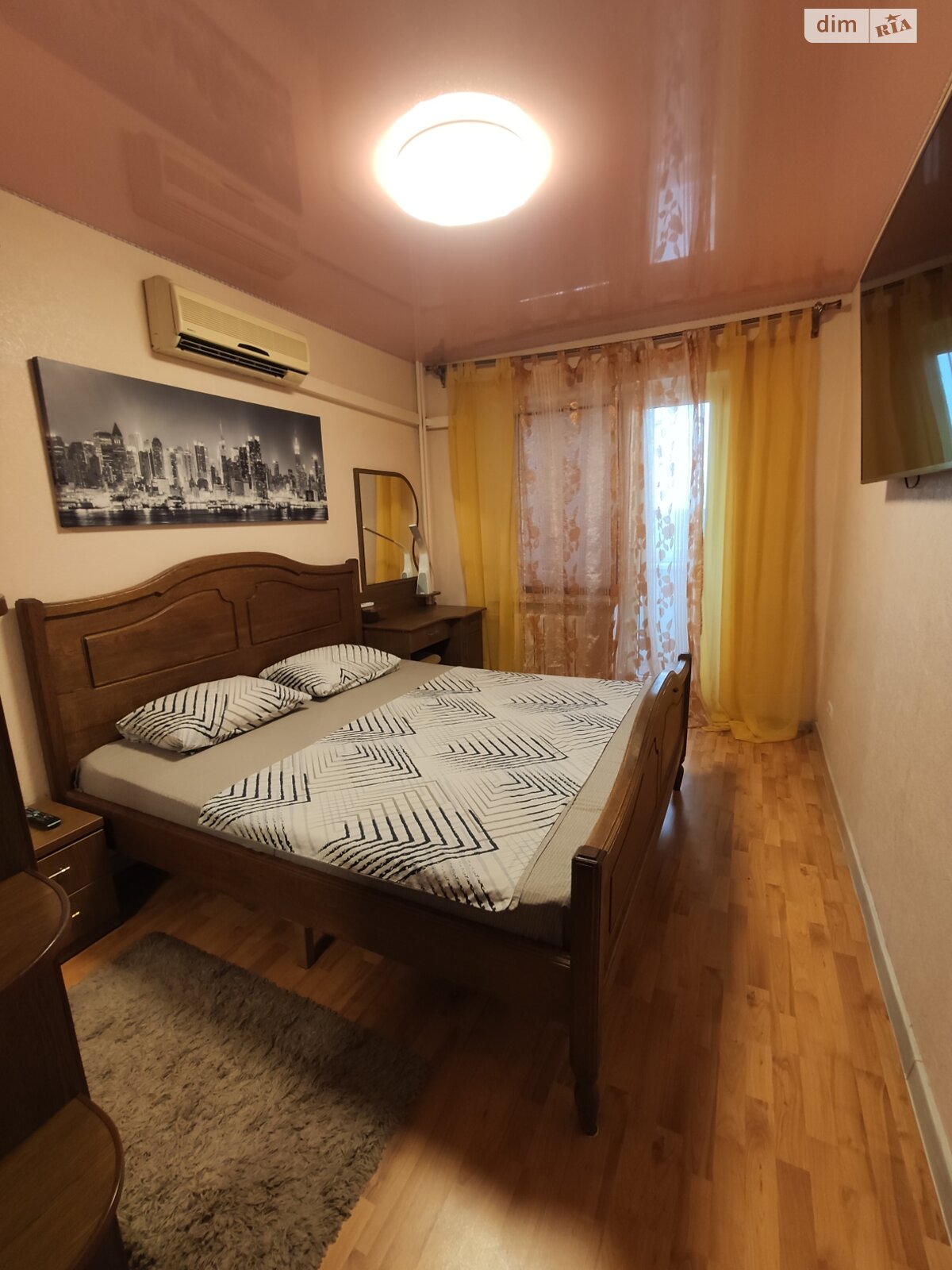 двокімнатна квартира в Сумах, район Зарічний, на вул. Героїв Крут 36, кв. 72 в оренду на короткий термін подобово фото 1 двокімнатна квартира в Сумах, район Зарічний, на вул. Героїв Крут 36, кв. 72 в оренду на короткий термін подобово фото 1