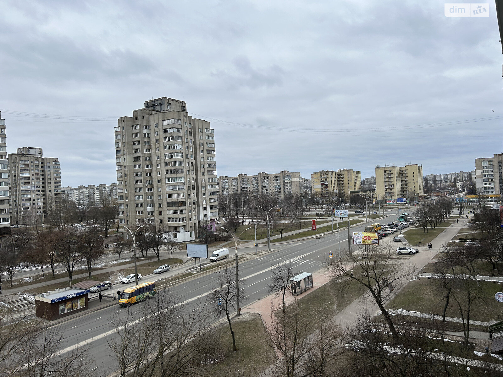 двухкомнатная квартира в Сумах, район Харьковская, на ул. Харьковская 25 в аренду на короткий срок посуточно фото 1