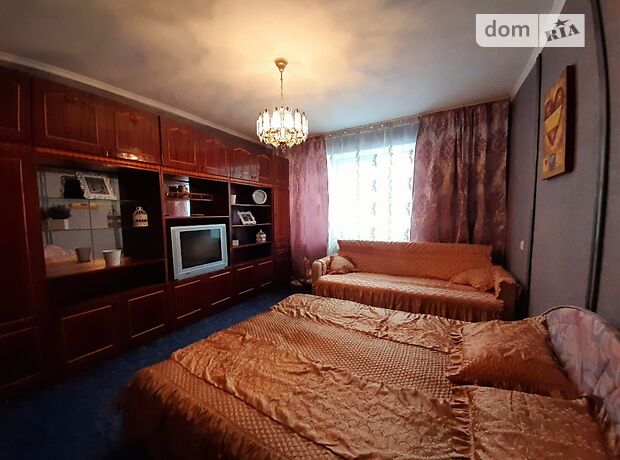 трехкомнатная квартира в Тернополе, район Бам, на ул. Купчинского Романа в аренду на короткий срок посуточно фото 1 трехкомнатная квартира в Тернополе, район Бам, на ул. Купчинского Романа в аренду на короткий срок посуточно фото 1