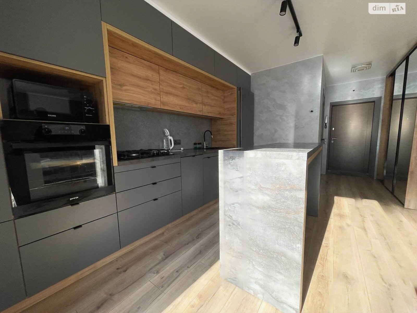 однокомнатная квартира в Тернополе, район Канада, на просп. Бандеры Степана 83Д в аренду на короткий срок посуточно фото 1 однокомнатная квартира в Тернополе, район Канада, на просп. Бандеры Степана 83Д в аренду на короткий срок посуточно фото 1