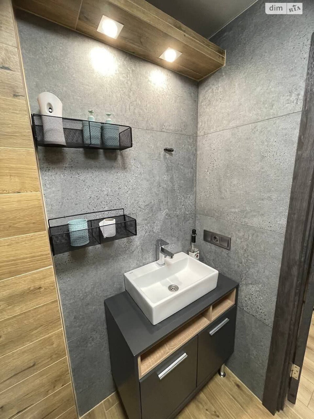 однокомнатная квартира в Тернополе, район Канада, на просп. Бандеры Степана 83Д в аренду на короткий срок посуточно фото 1 однокомнатная квартира в Тернополе, район Канада, на просп. Бандеры Степана 83Д в аренду на короткий срок посуточно фото 1