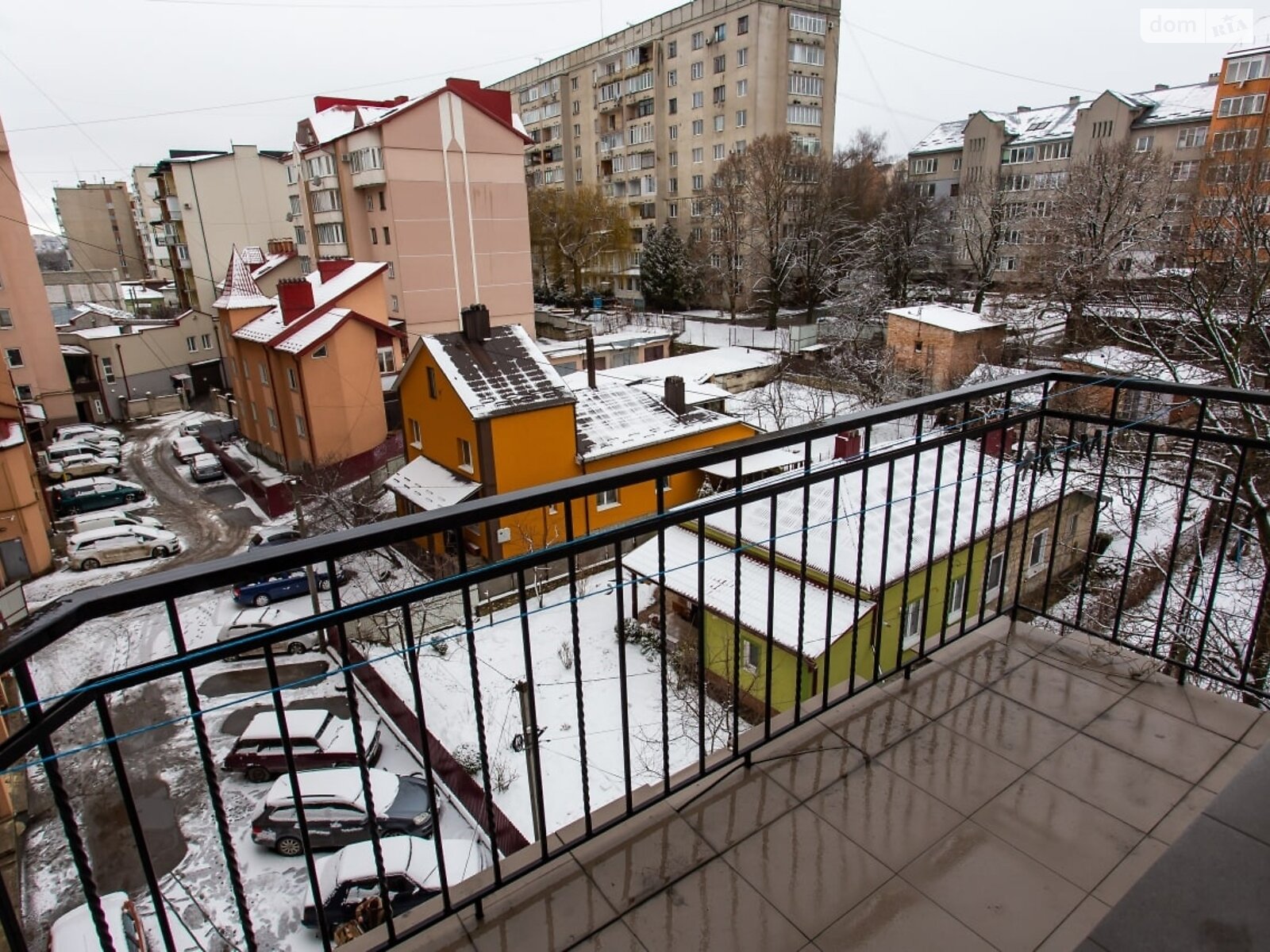 однокімнатна квартира в Тернополі, район Новий світ, на вул. Крушельницької Соломії в оренду на короткий термін подобово фото 1