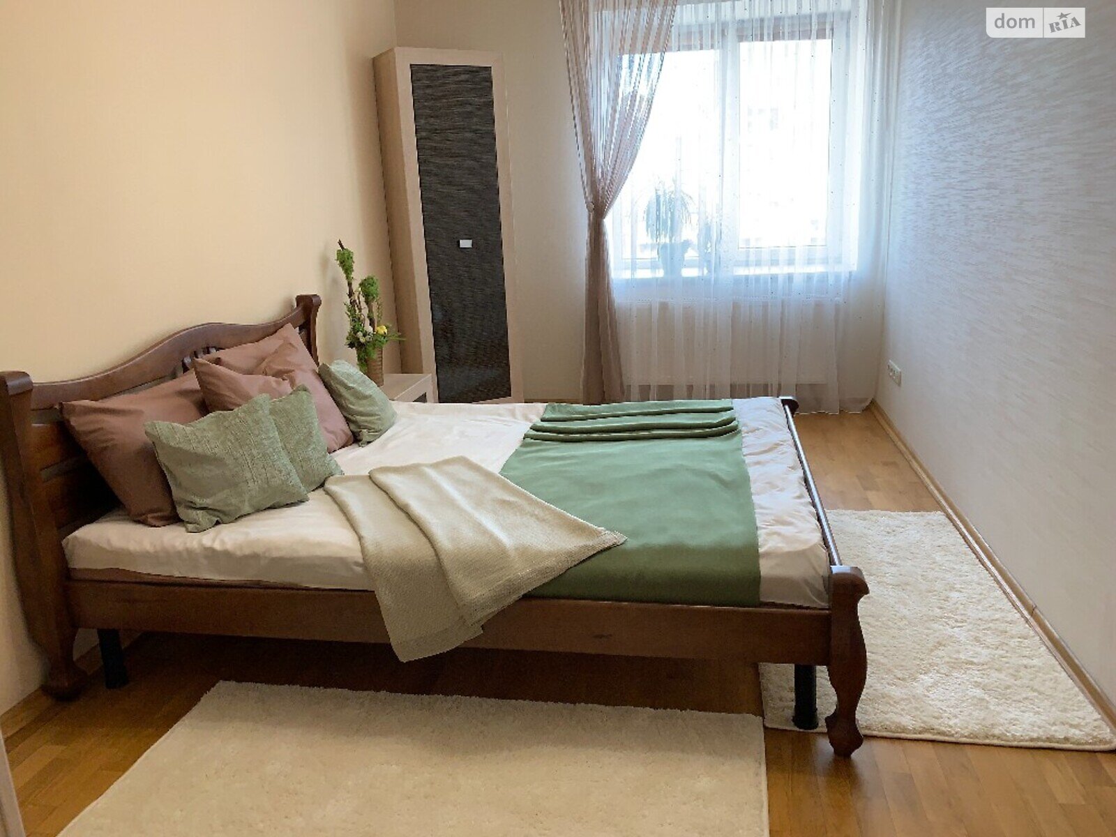 двокімнатна квартира в Тернополі, район Центр, на вул. Крушельницької Соломії в оренду на короткий термін подобово фото 1 двокімнатна квартира в Тернополі, район Центр, на вул. Крушельницької Соломії в оренду на короткий термін подобово фото 1