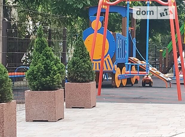 однокомнатная квартира в Тернополе, район Центр, на ГЄвромайдану 9 в аренду на короткий срок посуточно фото 1 однокомнатная квартира в Тернополе, район Центр, на ГЄвромайдану 9 в аренду на короткий срок посуточно фото 1