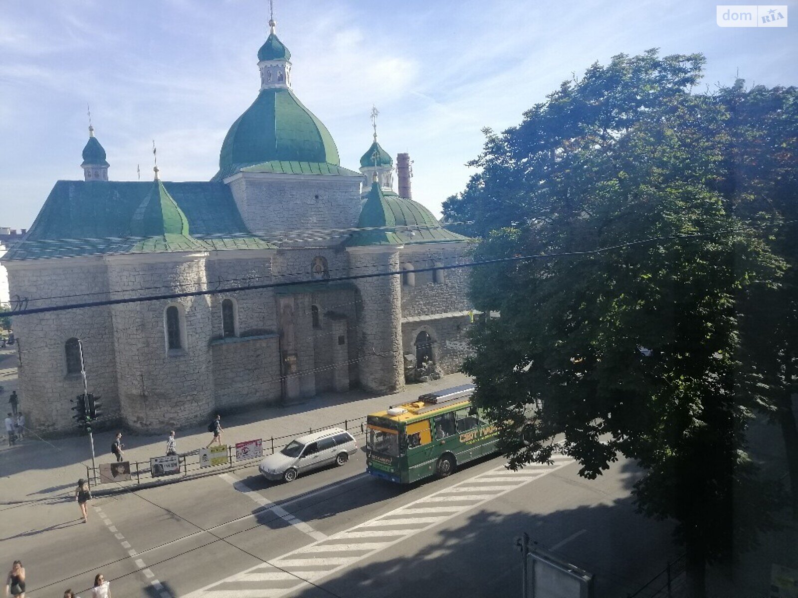 двухкомнатная квартира в Тернополе, район Центр, на Руська улица в аренду на короткий срок посуточно фото 1