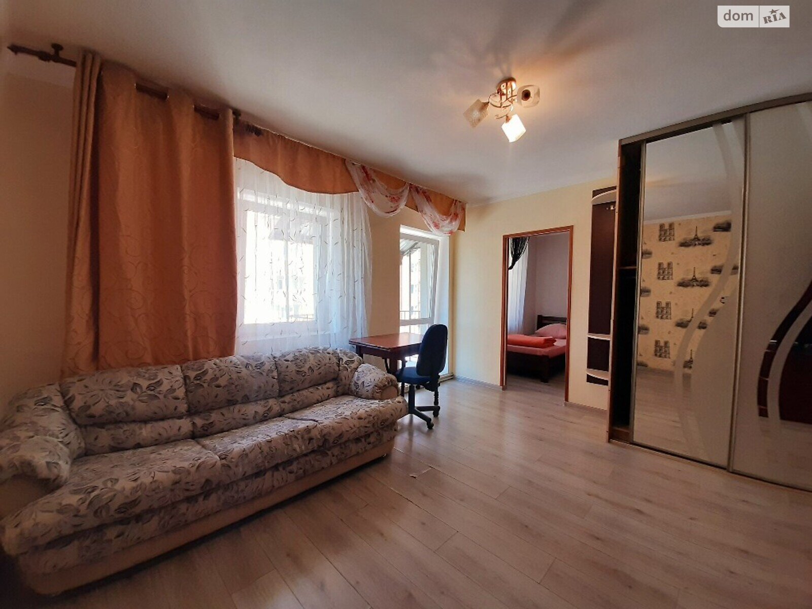 двухкомнатная квартира в Тернополе, район Восточный, на ул. Довженко Александра в аренду на короткий срок посуточно фото 1