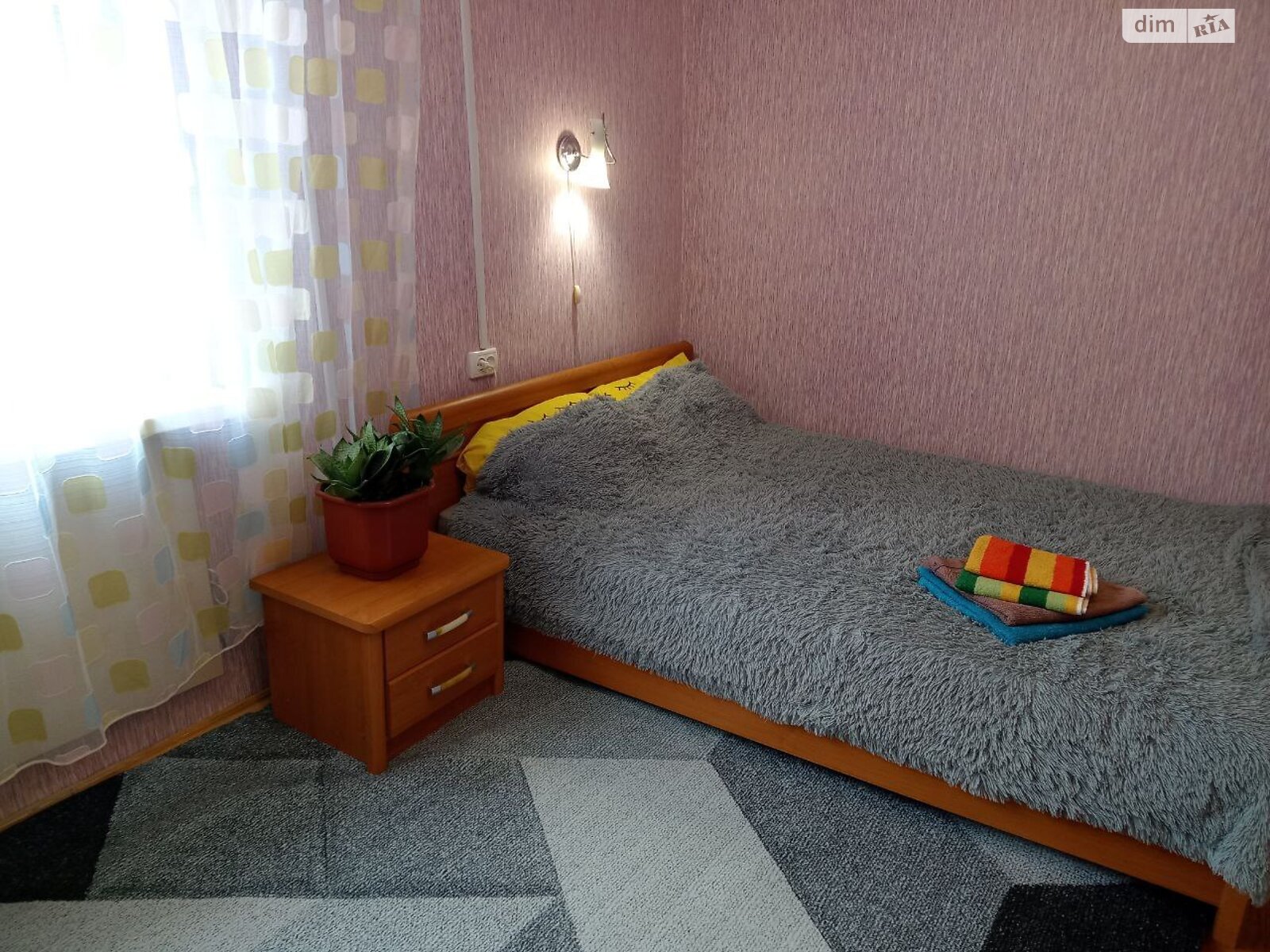 двокімнатна квартира в Трускавці, район Помярки, на вул. Степана Бандери 37 в оренду на короткий термін подобово фото 1 двокімнатна квартира в Трускавці, район Помярки, на вул. Степана Бандери 37 в оренду на короткий термін подобово фото 1