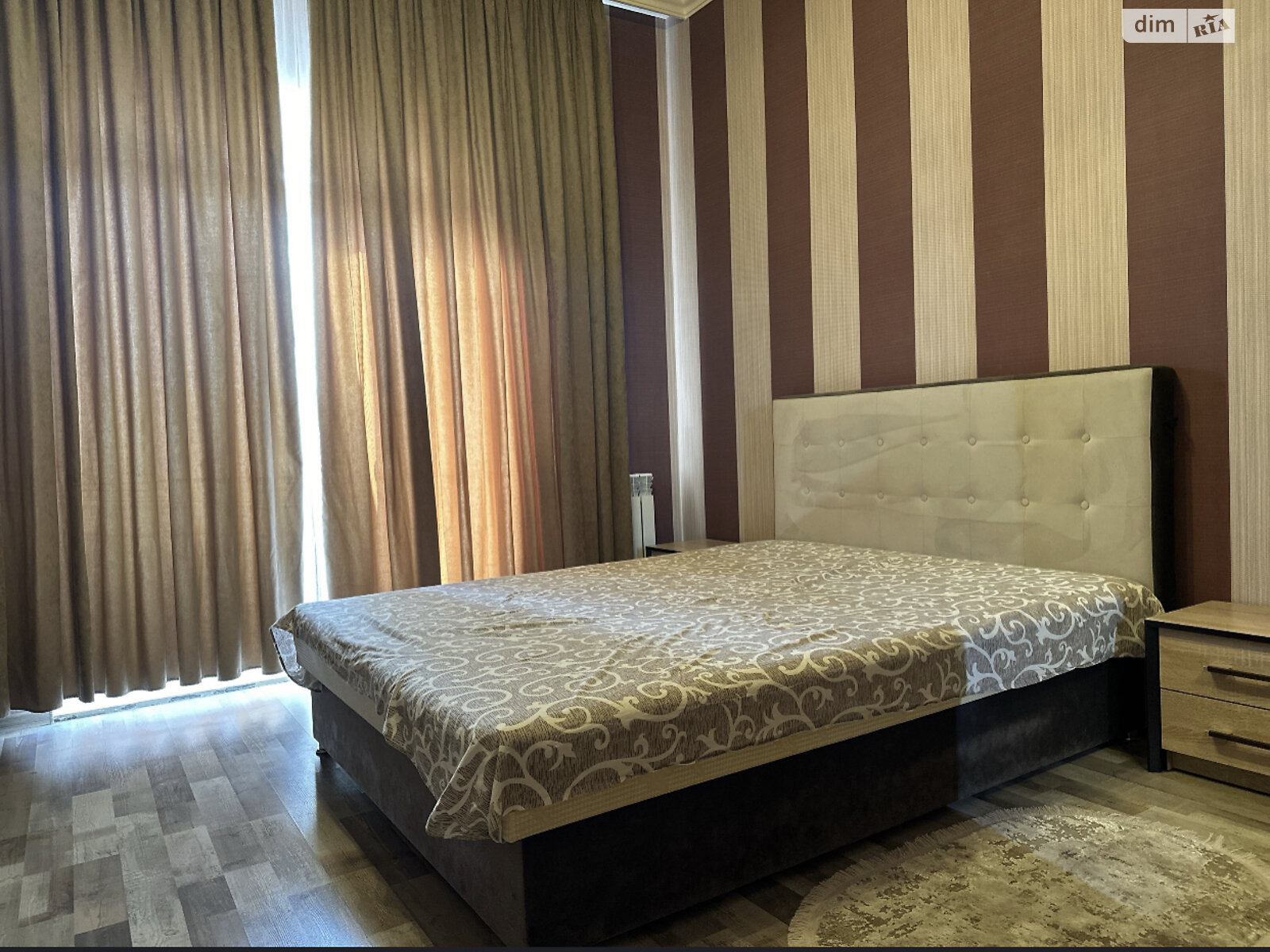 двухкомнатная квартира в Ужгороде, район Боздош, на ул. Хиры Александра 21 в аренду на короткий срок посуточно фото 1