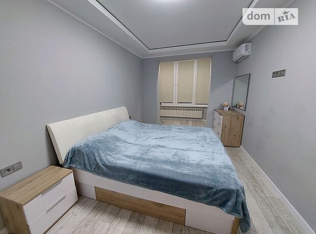 двухкомнатная квартира в Ужгороде, район Боздош, на ул. Владимирская в аренду на короткий срок посуточно фото 1