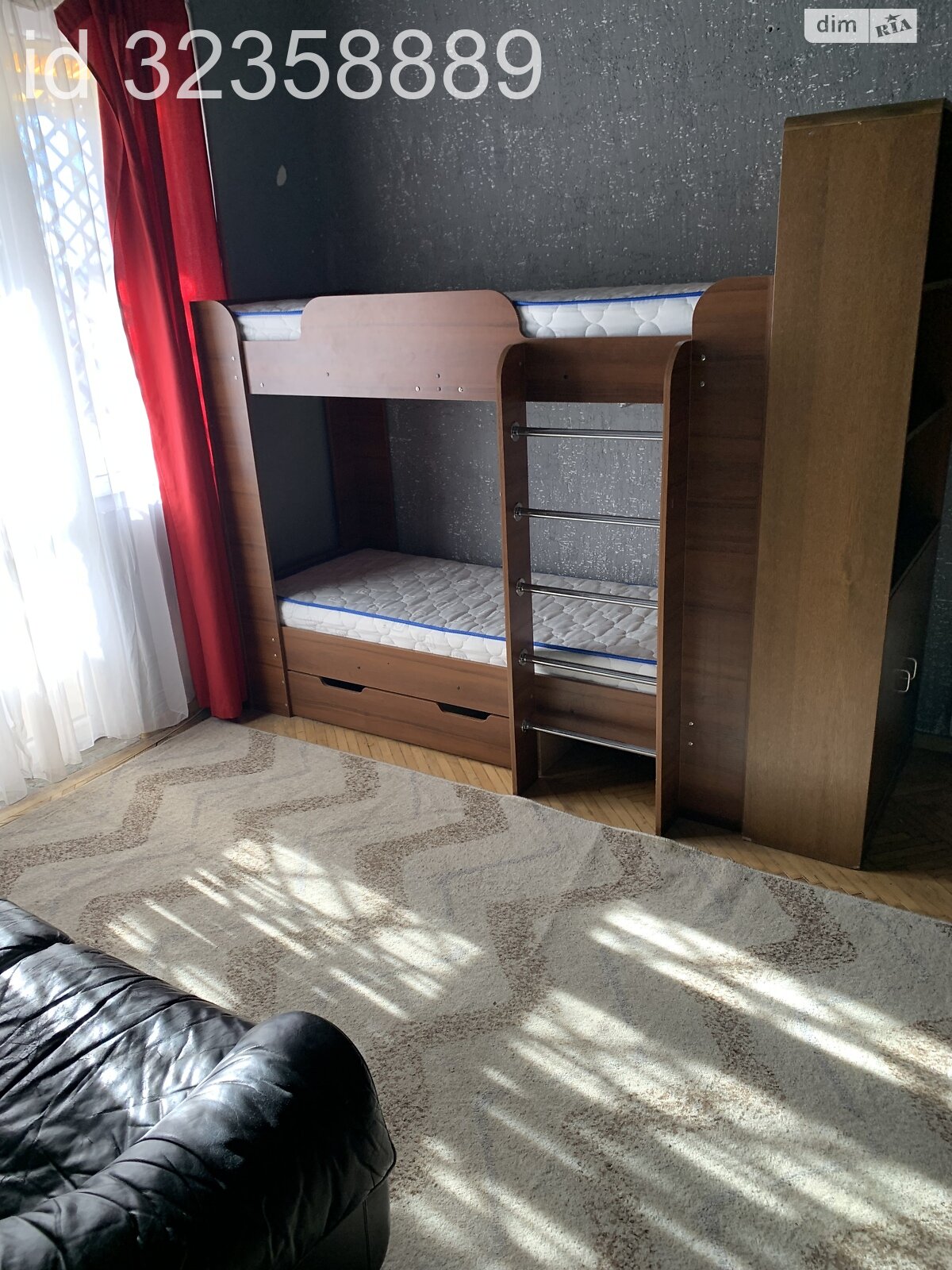 двухкомнатная квартира в Ужгороде, район Вербнык, на ул. Капушанская в аренду на короткий срок посуточно фото 1 двухкомнатная квартира в Ужгороде, район Вербнык, на ул. Капушанская в аренду на короткий срок посуточно фото 1