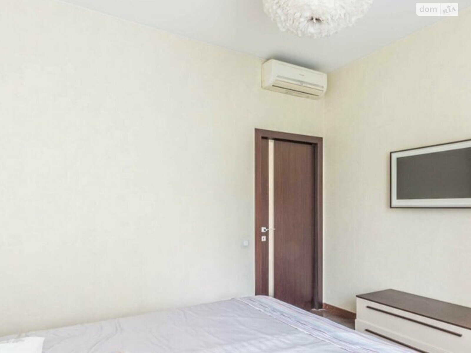 двокімнатна квартира в Умані, район Умань, на Тищика 29 в оренду на короткий термін подобово фото 1