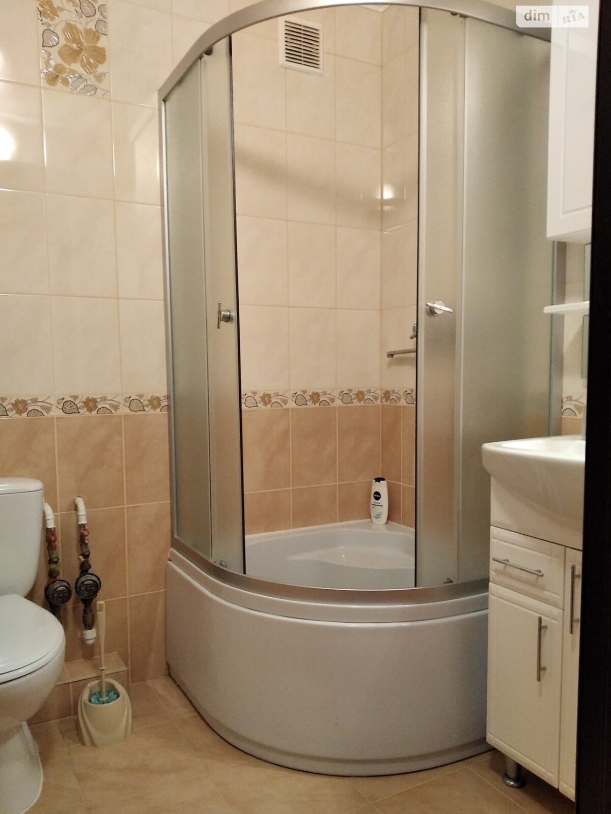 однокомнатная квартира в Виннице, район Ближнее замостье, на ул. Академика Янгеля в аренду на короткий срок посуточно фото 1 однокомнатная квартира в Виннице, район Ближнее замостье, на ул. Академика Янгеля в аренду на короткий срок посуточно фото 1