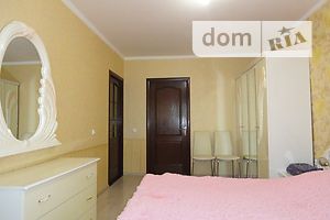 трикімнатна квартира в Вінниці, район Ближнє замостя, на вул. Острозького 23 в оренду на короткий термін подобово фото 2