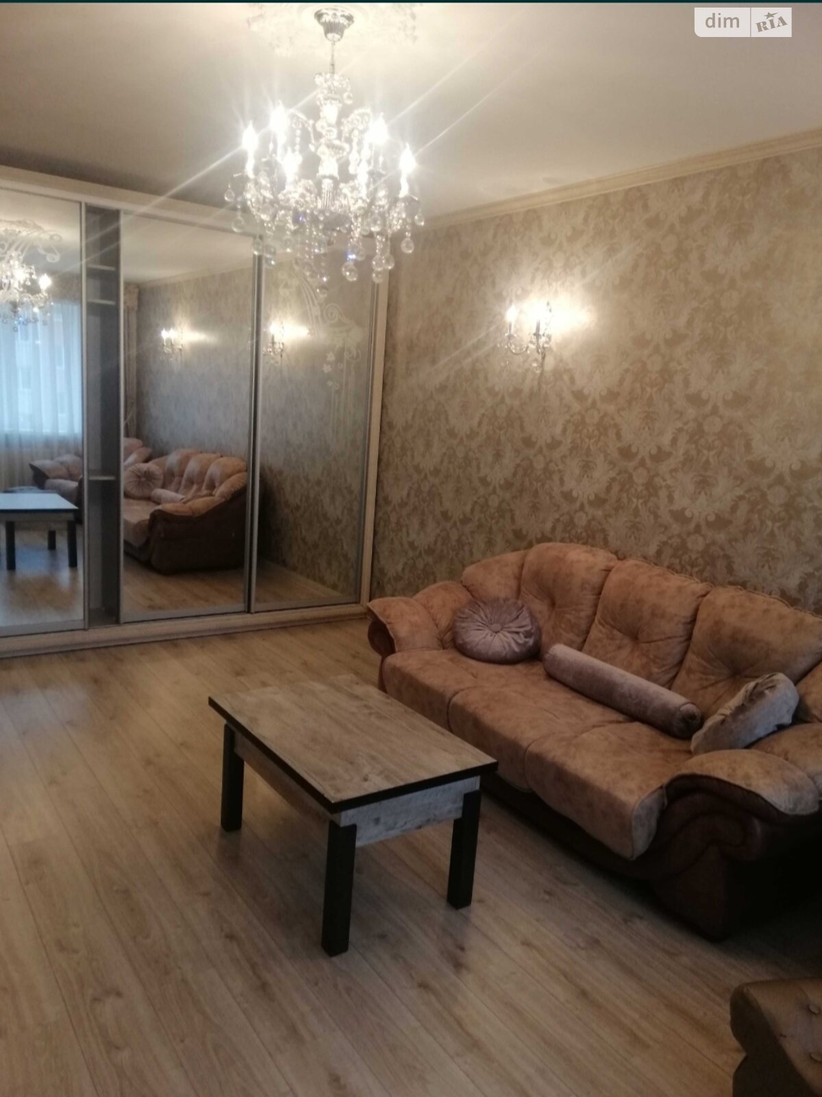 двокімнатна квартира в Вінниці, район Поділля, на бул. Свободи 1 в оренду на короткий термін подобово фото 1 двокімнатна квартира в Вінниці, район Поділля, на бул. Свободи 1 в оренду на короткий термін подобово фото 1
