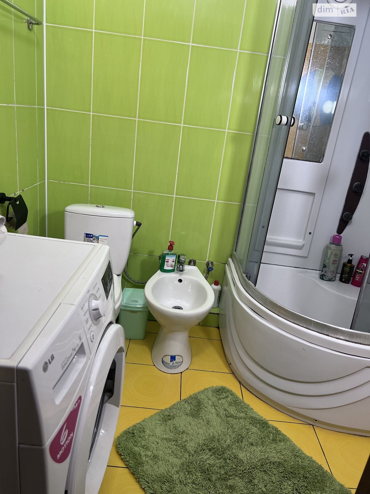 двухкомнатная квартира в Виннице, район Подолье, на ул. Зодчих 3 в аренду на короткий срок посуточно фото 1 двухкомнатная квартира в Виннице, район Подолье, на ул. Зодчих 3 в аренду на короткий срок посуточно фото 1
